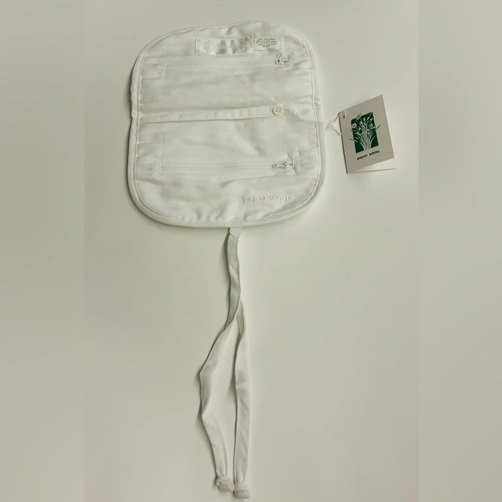 New Paper White Lace Jewelry Case Hand Embroidered 2 Zip Inside Compartment